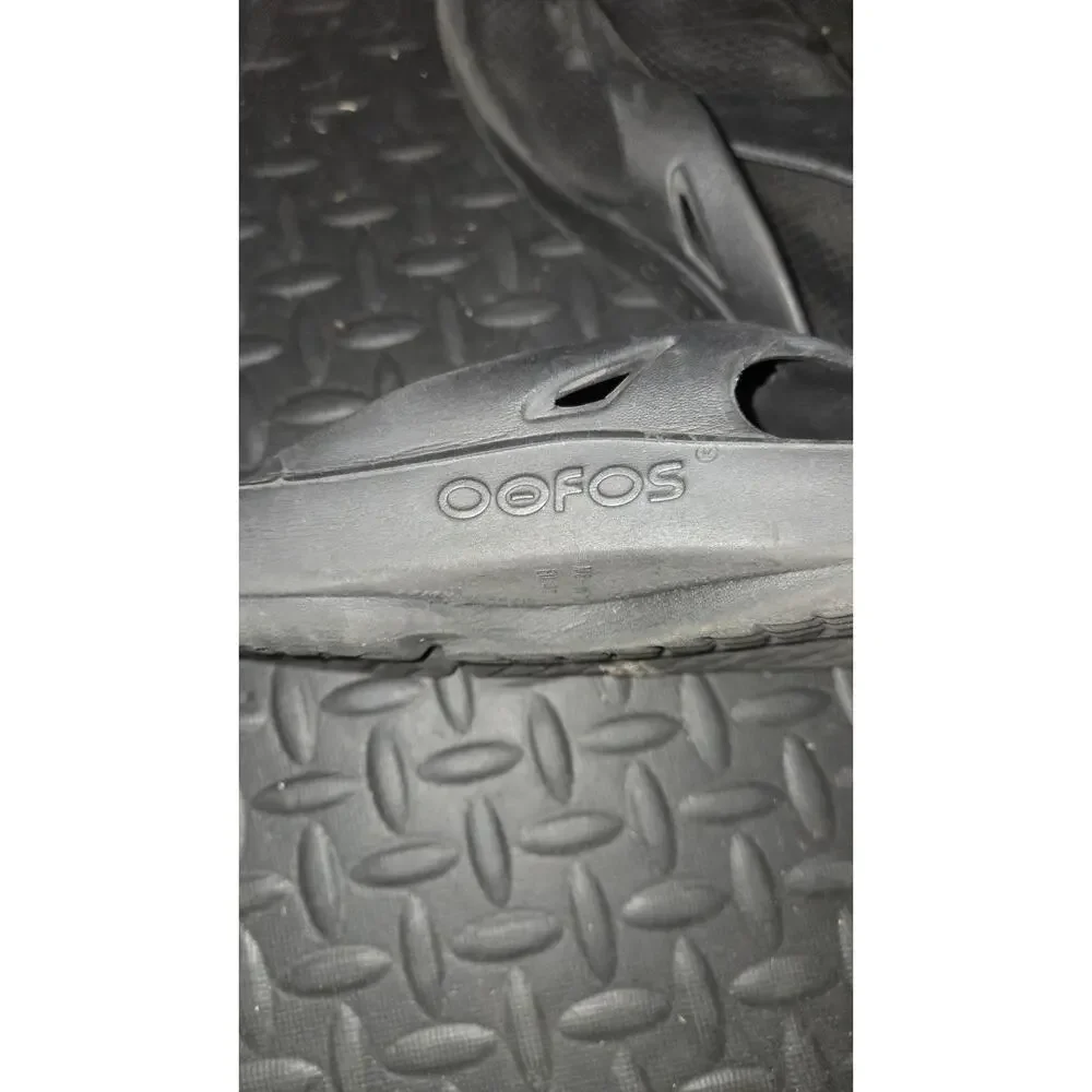 OOFOS Original Mens 8 Women's 10 Recovery Black Thong Flip Flop Sandals Shoes